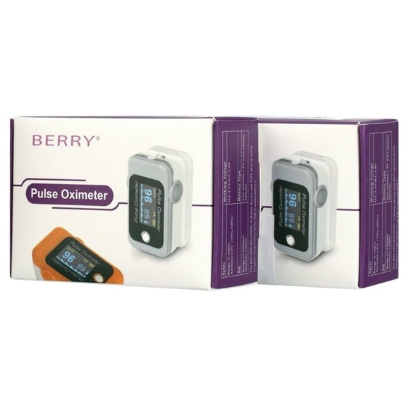 *NWT* BERRY Fingertip Pulse Oximeter, Healthcare, Sporting, & Aviation - Picture 1 of 6